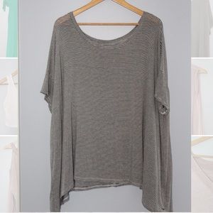 American Eagle Short Sleeve Top